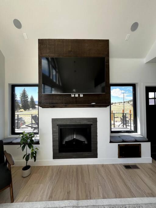 Red Rock Retreat Stunning Floor To Ceiling Views Hatch Exterior photo